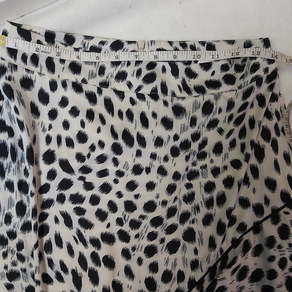 LUCY Paris Leopart Skirt - Picture 9 of 10